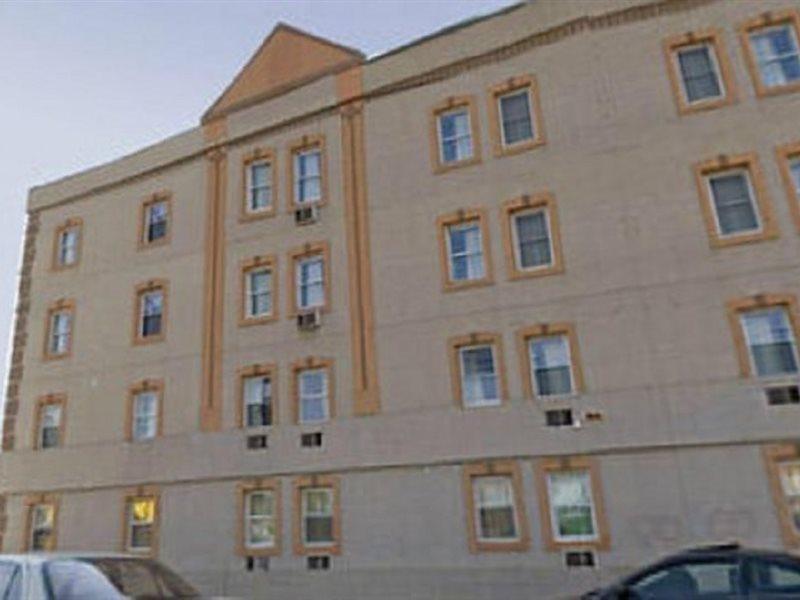 Americas Best Value Inn Dearborn Esterno foto